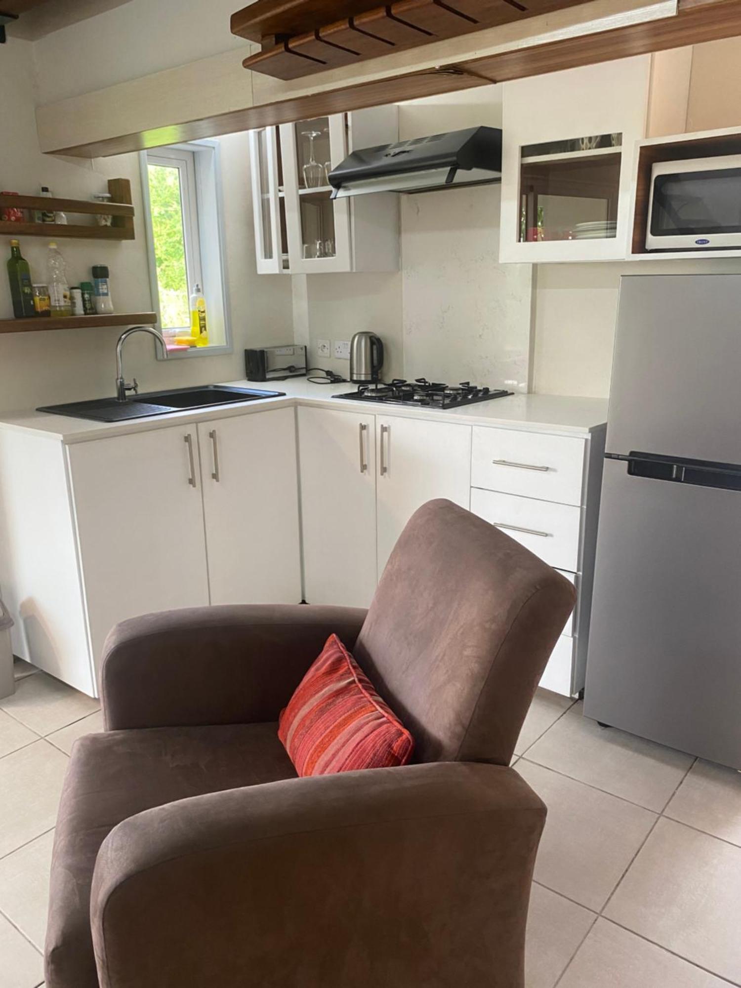 Le Colonial Cocoon Apartement 2 La Gaulette Bagian luar foto
